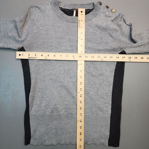 Poof Sweater Women's M Elbow Pads Two Tone Grey And Black Shoulder Buttons - Picture 6 of 8